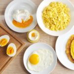 Diferencia en proteína entre huevo frito y cocido.
