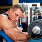 Los efectos de combinar testosterona y entrenamiento en el gimnasio.